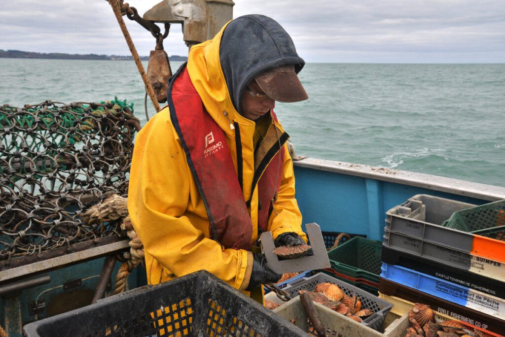 Pêche-Coquilles-Crédit Jean PIEL